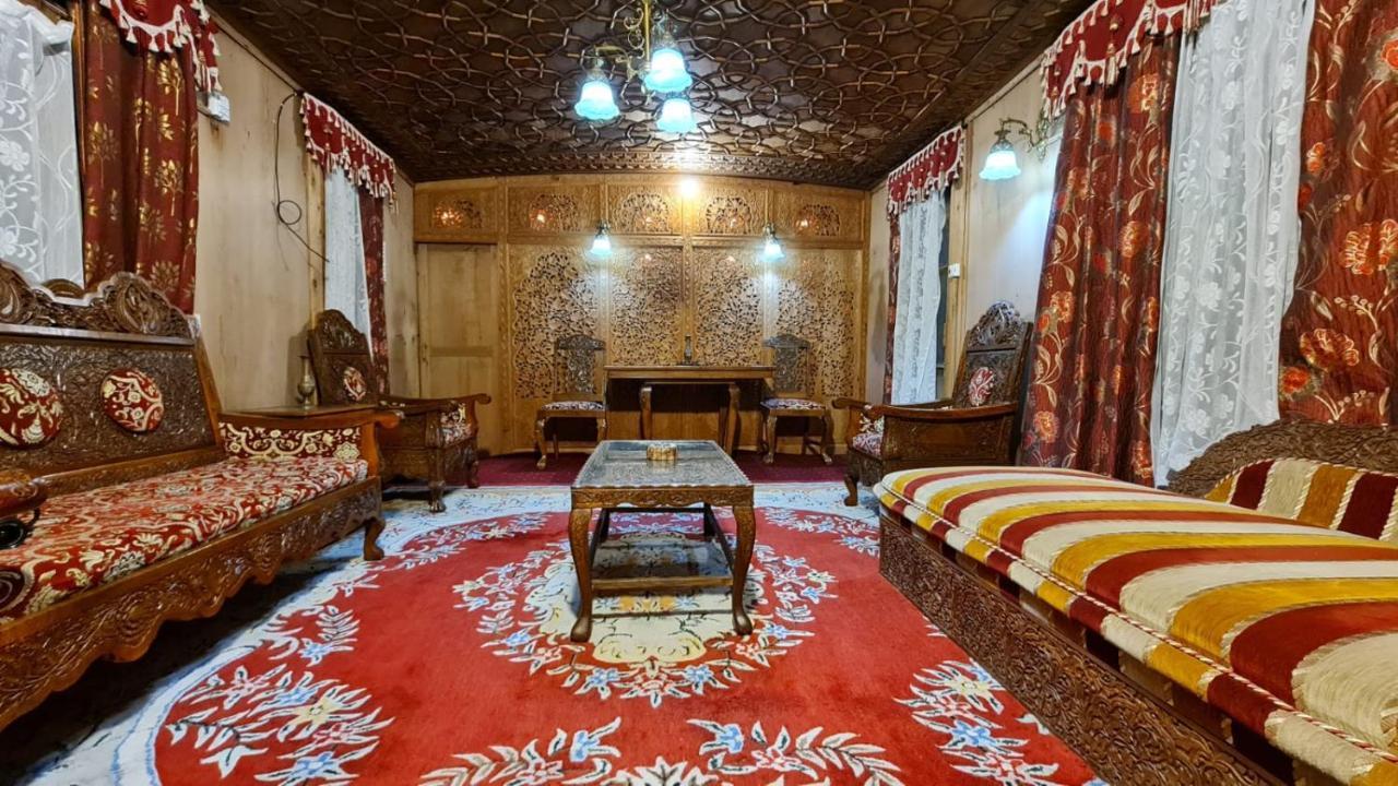 Lala Rulh Heritage Group Of Houseboats Srinagar  Luaran gambar